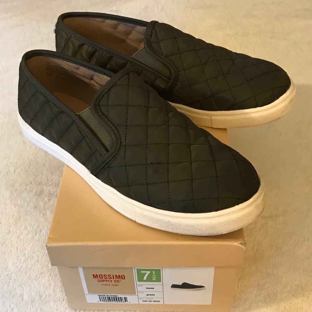 Olive green quilted slip on sneaker